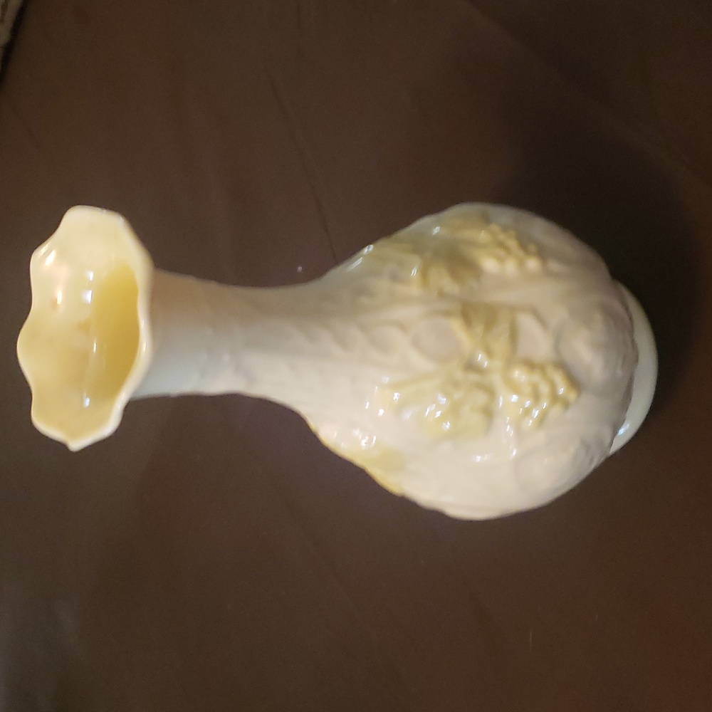 Elegant Belleek  Cream Floral Vase